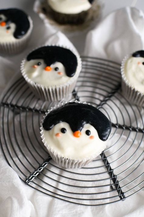 Penguin Cupcakes, My Teddy Bear, Sesame Cookies, Teddy Bear Cookies, Black Food Coloring, Orange Frosting, Orange Food Coloring, Cupcakes With Cream Cheese Frosting, Pink Food Coloring