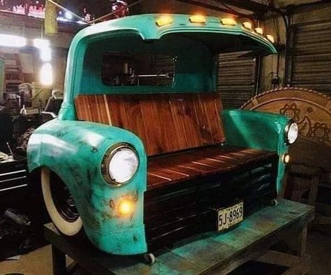 Vintage Garage Decor, Tailgate Bench, Car Parts Decor, Old Car Parts, Western Bedroom Decor, Men Cave, Garage Furniture, Western Bedroom, Car Part Furniture