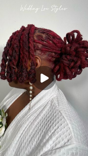 Loc Pedals Bun, Loc Styles Petals, Petals Locs Style, Locs Hairstyles Bun, Locs Hairstyles Ponytails, Loc Petals Hairstyles, Petal Bun Locs, Loc Petal Styles, Cuban Twist