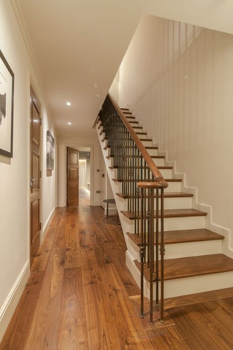 Hardwood Floor Hallway, Stair Wood Design, Laminate Wood Flooring Hallway, Wood Flooring On Stairs, Hallway Laminate Flooring, Parquet Wood Floor, Parquet Stairs, Wood Floor Hallway, Lvp Stairs