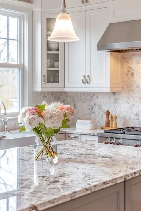 Looking for a stylish and elegant way to spruce up your kitchen? Discover these stunning white ice granite backsplash ideas! This versatile stone brings a modern vibe to any culinary space, making it the perfect choice for homeowners searching to add that wow factor. From sleek minimalist designs to bold patterns, we have the insights you need to create a breathtaking kitchen retreat. Let's find the perfect white ice granite backsplash that reflects your personality and needs. Granite Backsplash Ideas, White Ice Granite, Winter Mantel Decor, Granite Backsplash, Mosaic Tile Designs, Unique Backsplash, Balcony Bar, Metallic Backsplash, Backyard Balcony