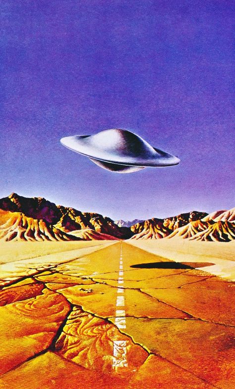 Bruce Pennington, Vintage Space Art, Skincare Science, Ufo Art, 70s Sci Fi Art, Arte Peculiar, Arte Alien, Arte Cyberpunk, Pulp Art