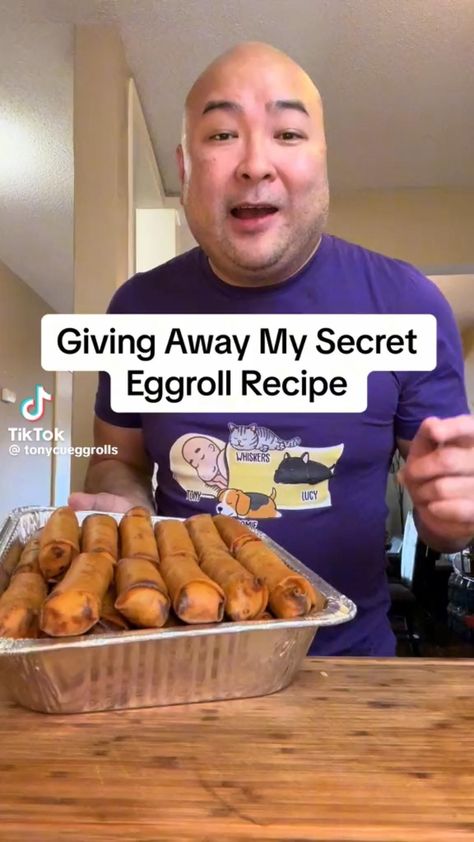 Famous Egg Roll Recipe Make Egg Rolls, Eggroll Recipe, Homemade Chinese Food, Homemade Chinese, Chinese Cooking Recipes, Thanksgiving Menu Ideas, Egg Roll Recipes, Healthy Thanksgiving, Roll Recipes