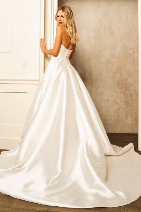 not my pic•edited by me Heavy Satin Wedding Dress, Strapless Satin Wedding Dress Ballgown, Sherri Hill Wedding Dress, Satin Ballgown Wedding Dresses, Movie Core, Modern Day Princess, Satin Ball Gown Wedding Dress, Beaded Ball Gown, Dress Shops