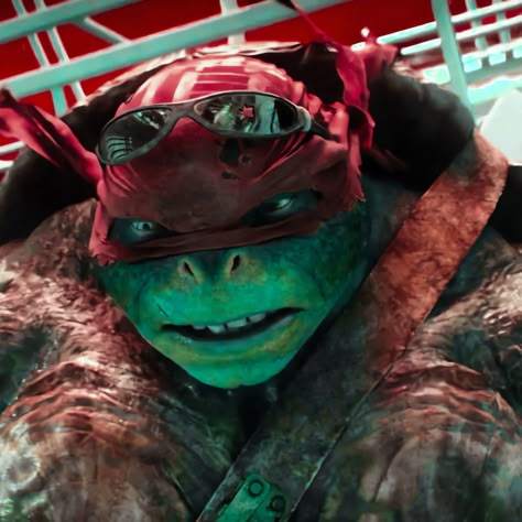 #tmnt #ninjaturtles #raphael #icon #icons Raphael Tmnt 2014, Raphael Tmnt Bayverse, Bayverse Raphael, Bayverse Raph, Tmnt Movie 2016, Hawk And Dove, Bayverse Tmnt, Tmnt 2016, Tmnt Bayverse