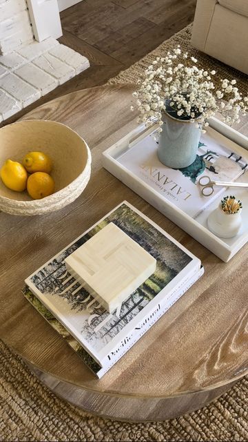 Decorate Oval Coffee Table, Coffee Table Flatlay, Styling Circle Coffee Table, Coffee Table Bowl Decor, How To Style A Coffee Table, 2023 Coffee Table, Rectangle Coffee Table Decor, Beachy Coffee Table, Square Coffee Table Styling