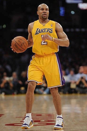 Derek Fisher Shaq And Kobe, Derek Fisher, Kareem Abdul Jabbar, Nba Stars, Basketball Legends, Nba Teams, Sports Basketball, College Basketball, Nba Players