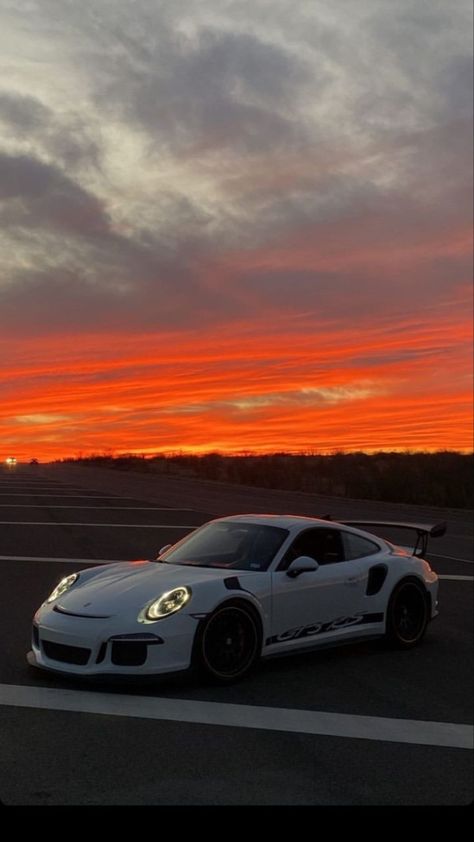 Porsche Gt, Sports Car Wallpaper, Cool Car Pictures, Porsche Gt3, Gt3 Rs, Porsche Cars, Pretty Cars, Expensive Cars, Drift Cars