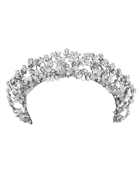 Two crowns, two personalities—endless possibilities. The ‘Knox’ Headband radiates modern sophistication, while the ‘Vivi’ Crown exudes regal allure with a daring edge. Which one speaks to your bridal story? 👑✨ #MariaElenaHeadpieces #MariaElenaBrides #BridalStyle #ModernRoyalty #Bridetobe #bridalcrown #hairaccessories Two Personalities, Bridal Crown, Endless Possibilities, Personalities, Bridal Style, Headpiece, Royalty, Hair Accessories, Crown