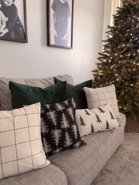 Christmas Decor Grey Living Room, Christmas Pillows Living Room, Christmas Pillows For Gray Couch, Grey Couch Christmas Pillows, Holiday Pillows On Grey Couch, Gray Couch Christmas Pillows, Black Couch Christmas Decor, Holiday Pillows Couch, Christmas Pillows Couch