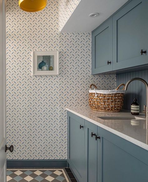 Ottoline on Instagram: “Utility room perfection 💫 featuring our Chintamani Trellis wallpaper in mustard and blue. Thanks @ottadesign for letting me share this…” Farrow And Ball Kitchen, Maximalism Interior, Barn Kitchen, Victorian Townhouse, Trellis Wallpaper, Room London, Shaker Style Kitchens, Laundry Room Inspiration, Red Brick House