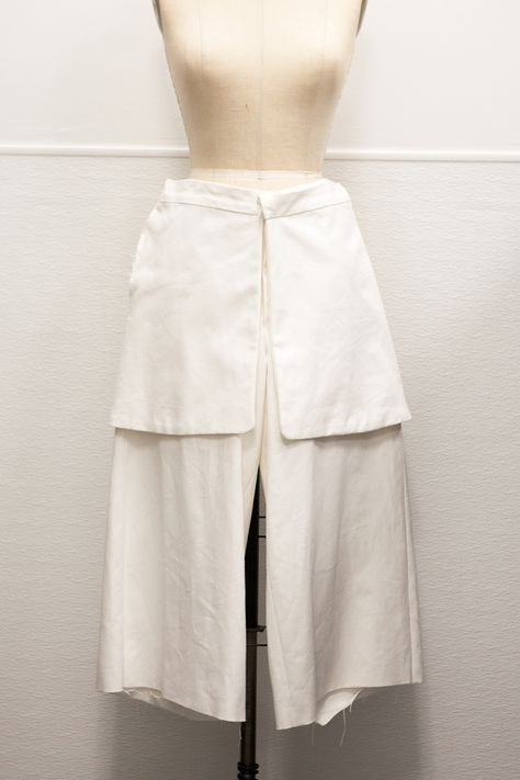 Muslin panel short #M6251038 Skirt Collection, Fashion Bottoms, White Hot, Colorful Fashion, Smart Casual, Design Elements, Apron, Sci Fi, Cool Outfits