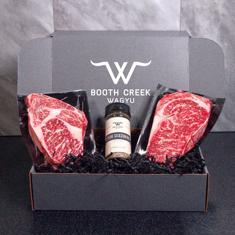 Surprise Dad with the gift of gourmet! Our Ribeye Steak Connoisseur Box is the ultimate Father's Day present. Order today and get it delivered just in time. 🥩🎁 #FathersDay #UltimateGift #Wagyu Seafood Shop, Wagyu Steak, Cma Fest, Win Gift Card, Hamburger Patties, Steak Seasoning, Ribeye Steak, Fathers Day Presents, Enter To Win