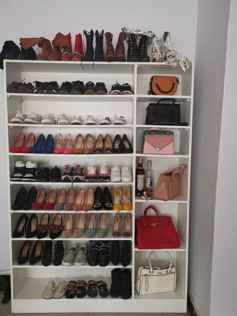 Wood Shoe Rack Closet, Shoe Case Ideas, Shoe And Bag Rack Ideas For Bedroom, Shoes And Bags Closet Ideas Small Space, Bag Rack Ideas Bedroom, Shoe And Bag Rack Ideas For Small Room, Wooden Shoe Rack Ideas Small Spaces, Bag Closet Ideas Small Spaces, Show Racks Designs