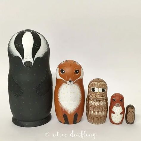 Nesting Dolls Diy, Nesting Dolls Art, Stacking Dolls, Babushka Dolls, Russian Dolls, Peg People, Russian Nesting Dolls, Matryoshka Doll, Doll Painting