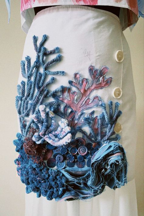 underwater inspired fashion texture from waste pieces Underwater Textile Art, Fashion Final Piece, Biomimicry Fashion Design, Sea Life Fashion Inspiration, Ocean Fashion Inspiration, Ocean Textile Art, Underwater Inspired Fashion, Sea Inspired Textiles, Ocean Themed Textiles