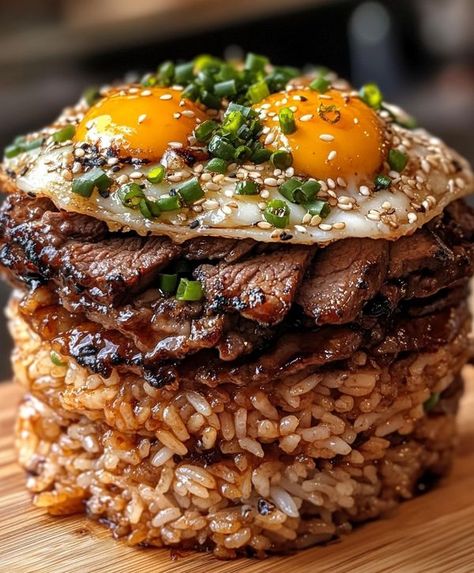 Korean Bbq Beef Rice Stack, Chinese Food Images, Beef Bites Recipes, Easy Meals For Large Family, Rice Stacks, Steak Bowl, Korean Bbq Beef, Beef Rice, Bbq Beef