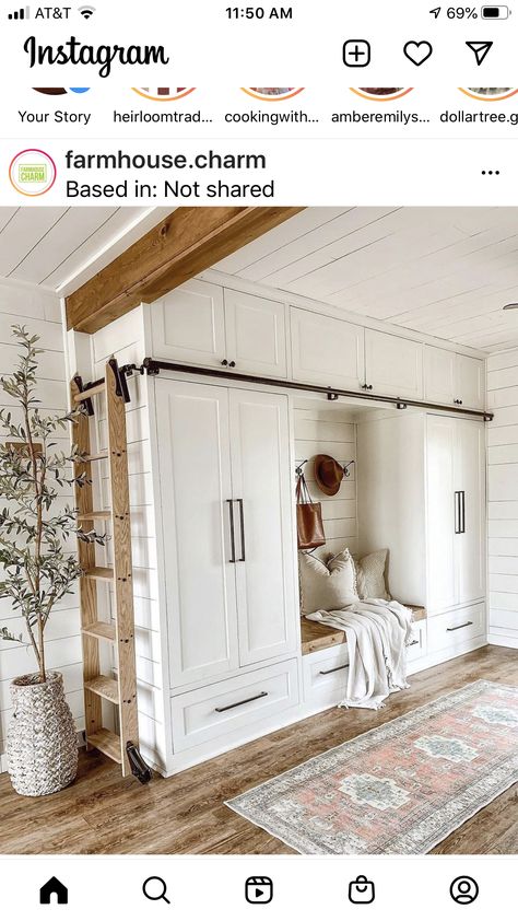 Dream House Farmhouse, Mudroom Bench With Shoe Storage, Mudroom Benches, Wall Mudroom, Mudroom Bench Ideas, Farmhouse Inspiration, Bench Ideas, Hill Interiors, Modern House Exterior Colors