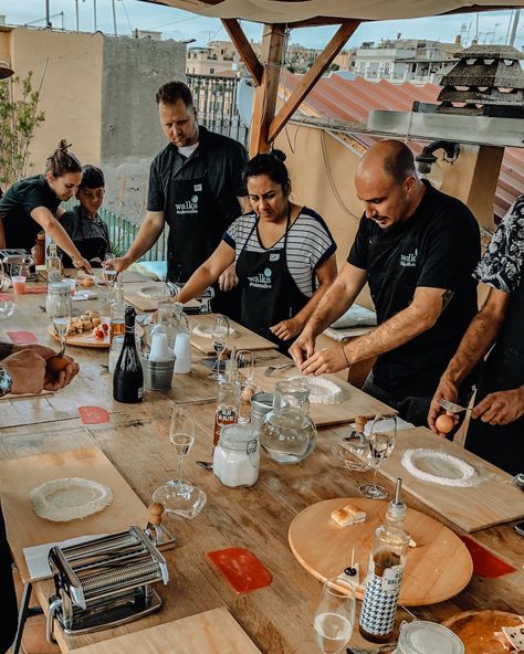 Pasta Making In Italy, Cooking Class Rome, Pasta Making Classes In Italy, Cooking Classes Aesthetic, Italian Cooking Class Aesthetic, Pasta Class Italy, Pasta Making Party, Cooking Class Italy, Cooking Class Ideas