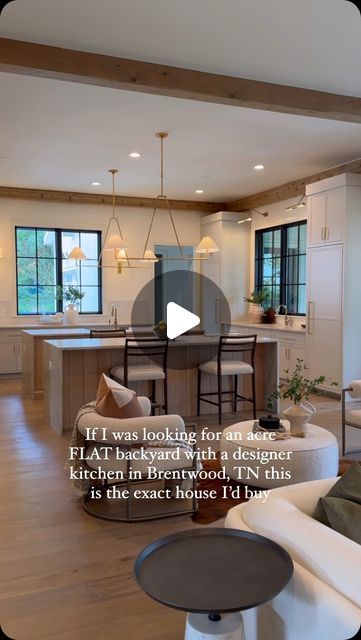 Showcase unique features of a house and word the text overlay and caption as "If I was looking for..." to create an inriguing video Flat Backyard, Backyard Football, Outdoor Grilling, Designer Kitchen, Primary Bathroom, Private Dining Room, Bonus Rooms, Text Overlay, Kitchen Islands