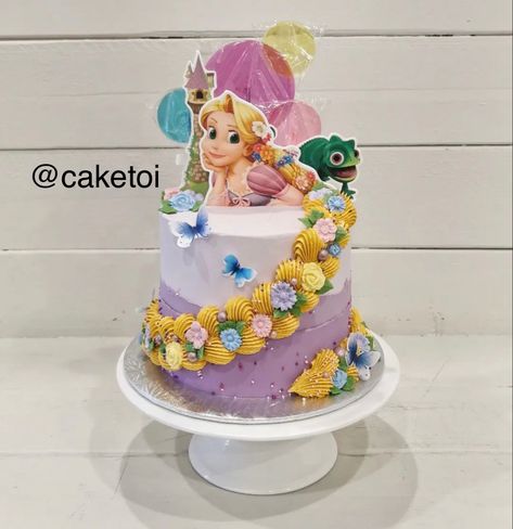 Simple Rapunzel Cake, Rapunzel Birthday Cakes, Rapunzel Theme Cake, Tangled Birthday Cake Simple, Rapunzel Birthday Cake Simple, Tangled Cake Ideas, Tangled Cake Rapunzel, Simple Princess Cake Ideas, Rapunzel Cake Ideas Simple