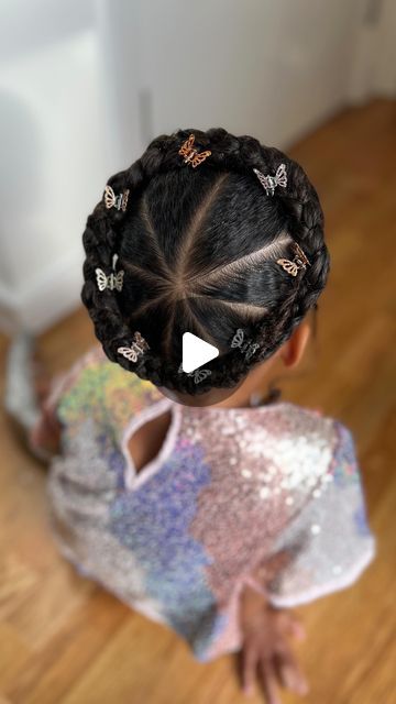 The Curly Hair Coach on Instagram: "Halo Braid 😇 #kidshairstyles" Kids Halo Braid Hairstyles, Braided Buns For Black Hair Kids, Kids Halo Braid, Halo Braid With Weave, Halo Braid Natural Hair, Halo Braid Tutorials, Braided Halo, Black Hair Bun, Girls Halo