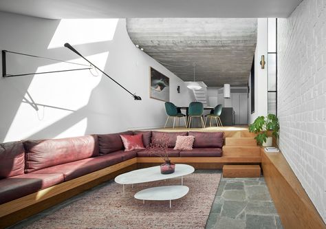 20 Contemporary Conversation Pits & Sunken Lounges | Houzz AU 1970s Interior Design, Conversation Pit, Built In Sofa, Victorian Terrace House, Victorian Style Homes, Sunken Living Room, Interior Design Awards, Australian Architecture, Architecture Awards