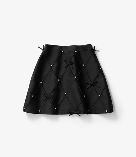 Unique Skirts Design, Skirt With Bow, Skirt Ideas, Strap Skirt, Black Skirts, High Waisted Skirts, Bow Skirt, Skirt Sewing, Designer Skirts