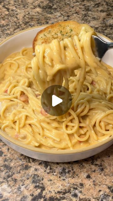 Carman Wilken on Instagram: "Chicken Spaghetti is a quick and easy dinner the whole family will love! #chicken #spaghetti #easyrecipe #momsoftiktok #dinner #budgetmeal" Simple Chicken Spaghetti Recipe, Stovetop Chicken Spaghetti, Chicken And Pasta Dishes, Easy Chicken Spaghetti Recipe, Carman Wilken, Easy Chicken Spaghetti, Chicken Spaghetti Recipe, Chicken Spaghetti Recipes, Spaghetti Noodles