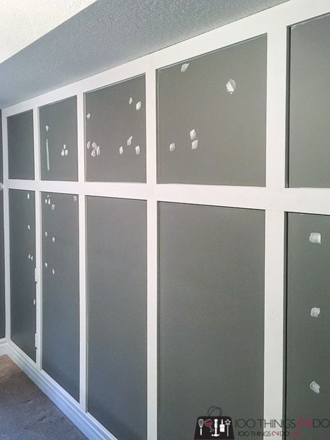 One day board and batten | 100 Things 2 Do Batten Board, Wainscoting Bedroom, Grey Accent Wall, Feature Wall Bedroom, Diy Wainscoting, Wall Paneling Diy, Board And Batten Wall, Diy Accent Wall, Wall Diy