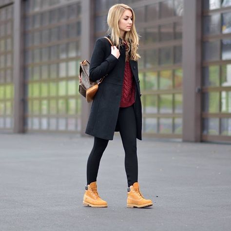 #timbs ♡ Outfits Con Botas Timberland, How To Wear Timberlands, Timberland Outfits Women, Timberland Outfit, Timberland Boots Outfit, Timberland Outfits, Yellow Boots, Boating Outfit, Timberlands