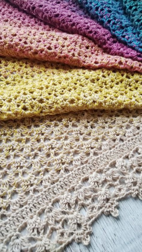 Crochet Prayer Shawls, Crochet Lace Scarf, Beginner Friendly Crochet, Crochet Border Patterns, Crochet Shawl Pattern Free, Stitch Guide, Shawl Crochet, Crochet Market Bag, Crochet Shawls And Wraps