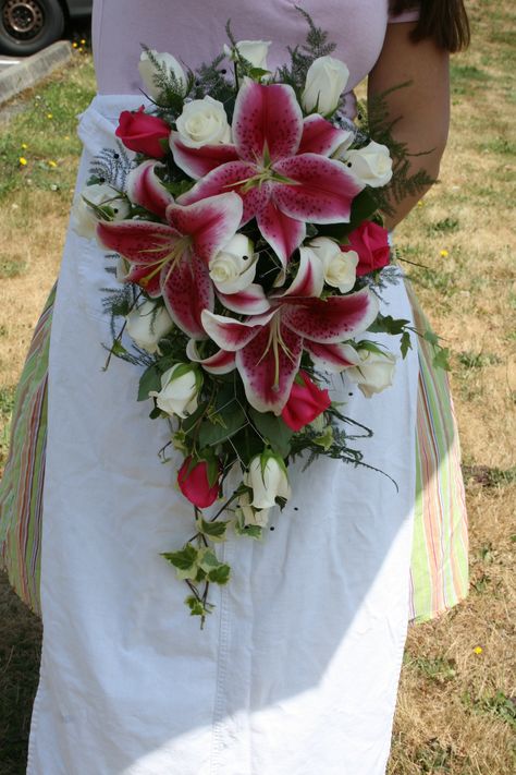 Cascading Pink and White Lily Bouquet. Wedding Bouquets Lilies, Pink Wedding Bouquet Ideas, Stargazer Lily Wedding Bouquet, Wedding Lilies, Lilies Wedding Bouquet, Lily And Rose Bouquet, Lillies Bouquet, Stargazer Lily Wedding, Stargazer Lily Bouquet