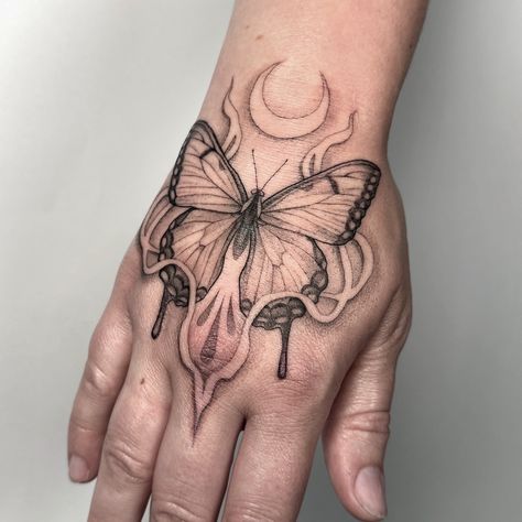 Butterfly from my flash sheet (slightly edited to suit the hand) for Emily today, thank you so much! 🦋 I’m obsessed with how the negative smoke effect type thing turned out, would love to incorporate it into more tattoos! . . #tattoo #tattooideas #tattooinspo #butterflytattoo #handtattoo #brightontattoo Moth Tattoo Hand, Fatima Hand Tattoo, Brighton Tattoo, Butterfly Hand Tattoo, Inspo Art, Fatima Hand, Flash Sheet, Moth Tattoo, Hand Tattoo