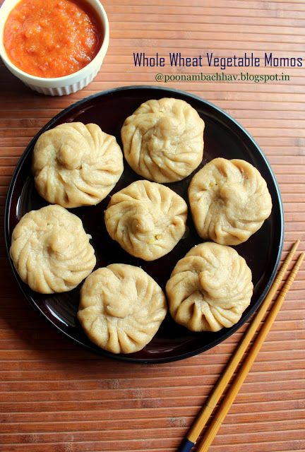 Annapurna: Whole Wheat Vegetable Momos Recipe Atta Recipe, Chai Shop, Steamed Dumpling, Steamed Momos, Flour Dumplings, Veg Momos, Momos Recipe, Vegetarian Platter, International Snacks