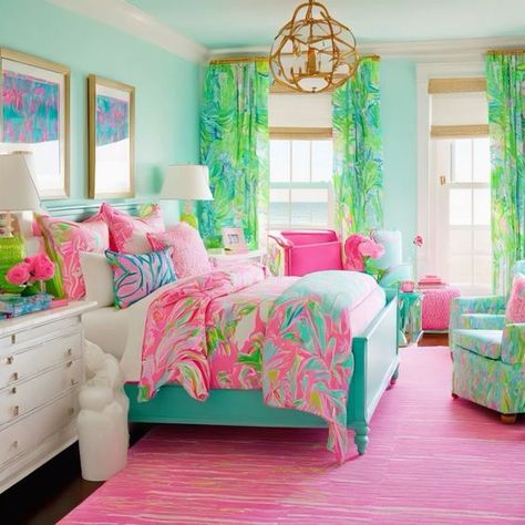 Lilly Pulitzer Room Ideas, Bright Coastal Color Palette, Bright Beach House Decor, Lily Pulitzer Aesthetic, Bright Colors Bedroom, Lily Pulitzer Bedroom, Lisa Frank Bedroom, Blue And Pink Room Aesthetic, Bright Color Bedroom Ideas