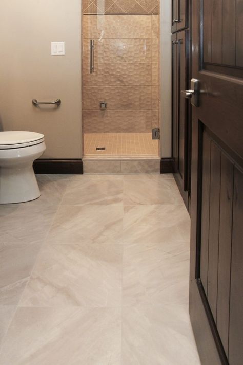 Light Beige Tile Flooring Bathroom Ideas Beige Tile, Egypt House, Dark Tile Floors, Beige Floor Tile, Bathroom Ideas Beige, Colorful Bathroom Tile, Small Bathroom Interior, Floor And Decor, Beige Tile