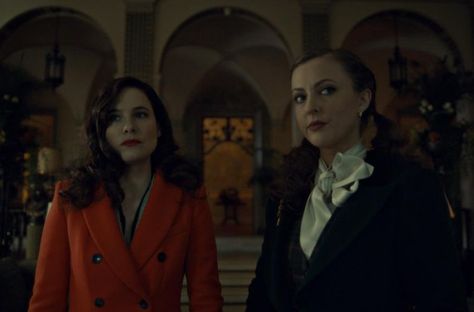 'Hannibal' Season 3 Episode 5, 'Dolce,' Recap: Caroline Dhavernas as Alana Bloom, Katharine Isabelle as Margot Verger Margot Verger, Will And Hannibal, Alana Bloom, Caroline Dhavernas, Katharine Isabelle, Hannibal Funny, Hannibal Series, Nbc Hannibal, Hugh Dancy