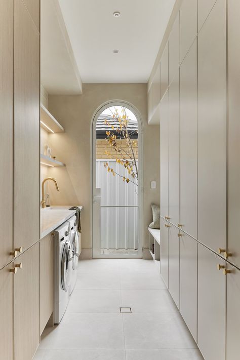 Shop the Look - Episode 5 - Alisa White Laundry Rooms, Pantry Laundry Room, Pantry Laundry, Dream Laundry Room, White Laundry, Mudroom Laundry Room, Laundry Design, Modern Laundry Rooms, Laundry Room Inspiration