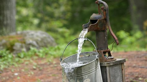 Do bucket strategies stand the test of time? Sources Of Water, Water Security, Bucket Of Water, Off Grid Survival, Shtf Preparedness, Emergency Prepardness, Water Source, Homesteading Skills, Emergency Preparation