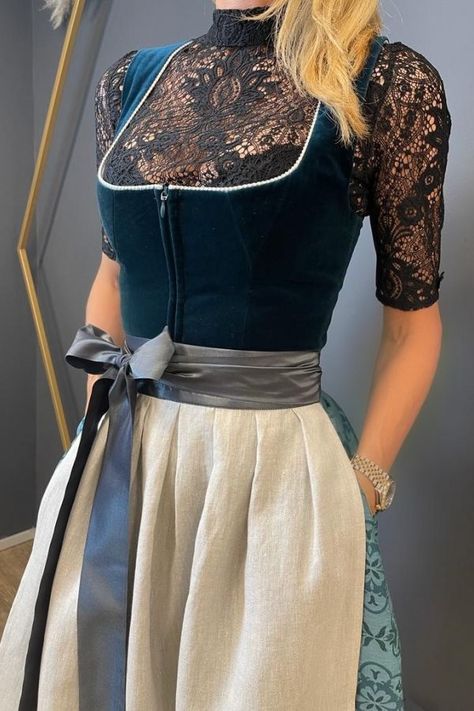 Octoberfest Outfit, Octoberfest Outfits, Dirndl Dresses, German Dress Dirndl, Dirndl Outfit, Dirndl Blouse, Oktoberfest Outfit, Fancy Gowns, Dirndl Dress