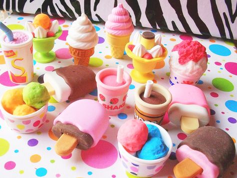 Am going to buy all of this on day (*~*) Eraser Collection, Cool Erasers, Cool Stationary, Cute Stationary, Cute School Supplies, Kawaii Stationery, Cute Stationery, Too Cool For School, Clay Charms