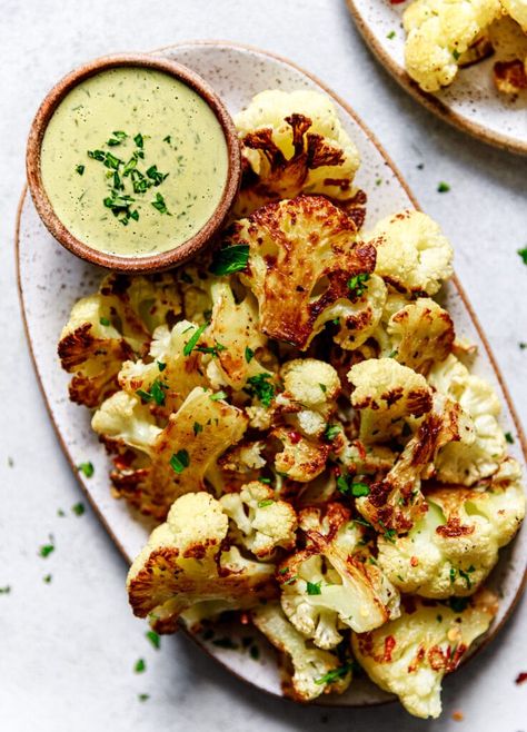 Side Veggies, Tahini Sauce Recipe, Oven Roasted Cauliflower, Gallbladder Diet, Ground Beef And Cabbage, Mayo Salad, Vegan Roast, Beef And Cabbage, Vegetable Dish