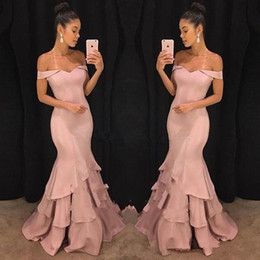 Zuhair Murad Evening Dresses 2016 Bateau Neckline Lace And Chiffon Mother Of The Bride Dresses Arabic Formal Evening Gowns With Sleeves Long Sleeve Evening Dress My Evening Dress From Dress_1st, $135.9| DHgate.Com Blacktie Dress, Pink Prom Dresses Mermaid, Godmother Dress, Evening Gowns Online, Prom Dresses Off The Shoulder, Dresses Floor Length, Women Robe, Long Formal Gowns, Prom Dresses 2019