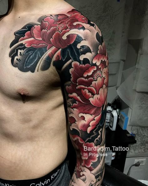 Japanese Peony Tattoo - In Progress - Japanese Sleeve Tattoo. Tattoo Artist George Bardadim, based in NYC. Resident artist at Tattoo Culture, Brooklyn Tattoo Shop. Japanese Peony Tattoo Sleeve, Peony Tattoo Sleeve, Japanese Peony Tattoo, Japanese Tattoo Meanings, Japanese Peony, Tattoo Homme, Tattoos Color, Japanese Flower Tattoo, Private Tattoos