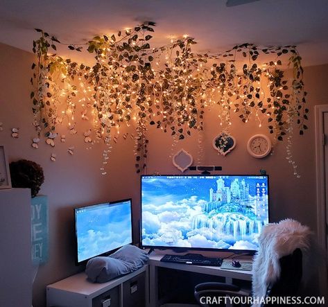 Fairy Lights Bedroom, Redecorate Bedroom, Dreamy Room, Room Design Bedroom, Light Ceiling, Dream Room Inspiration, Cute Room Decor, The Ceiling, Décor Diy