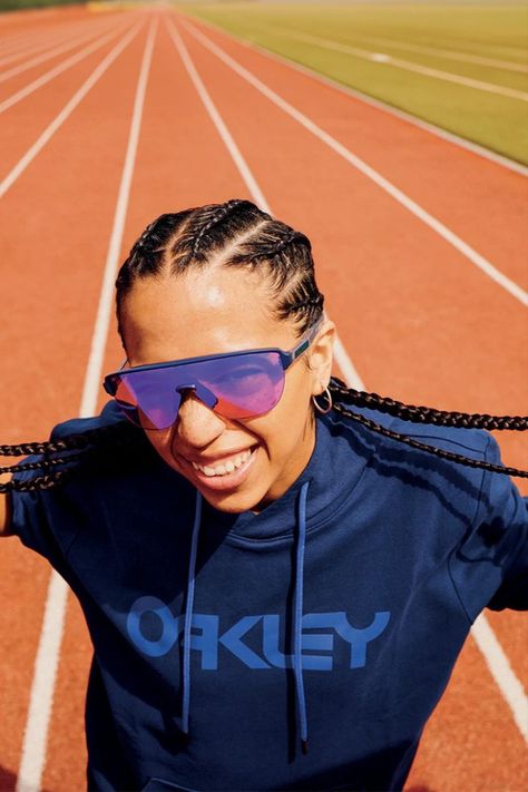 Is one of your 2024 Resolutions to start running? 🏃 We've got you covered! Discover our massive range of Oakley Running Sunglasses at Just Sunnies! #runningsunglasses #marathon #runningaesthetic Running Sunglasses, Oakley Eyewear, Start Running, Eyewear Shop, How To Start Running, Sports Sunglasses, Sports Cycle, Oakley Sunglasses, The Collection