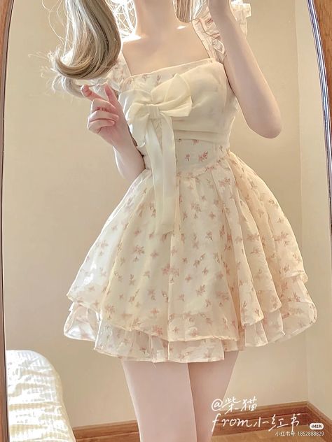 Cute Frocks, Cake Skirt, Clothes Korean Style, Fashionista Clothes, White Cake, Fairy Dress, Really Cute Outfits, Kawaii Clothes