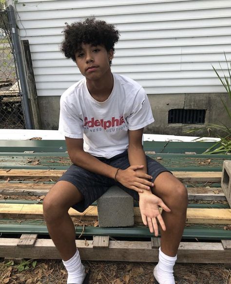 Ethan Killion, Light Skin Boys 13, Mixed Teen Boy, Cute Black Guys 13, Dark Skin Boys With Curly Hair, Black Teen Boy, Leng Guys With Curly Hair, Black Boys 13-14 Age, Fine Teenage Black Boys