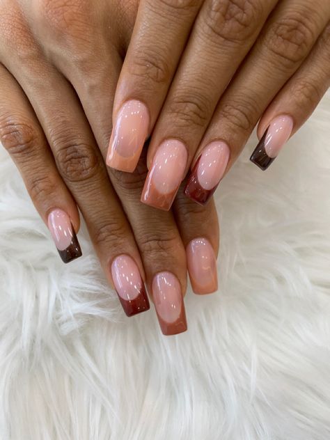 Autumn French tips Fall Color French Tip Nails, Autumn Nails Square, Autumn Nails French Tips, French Tip Nails Fall, French Tip Ideas, Brown French Tips, French Tips Acrylic, Fall Wedding Nails, Nail Growth Tips